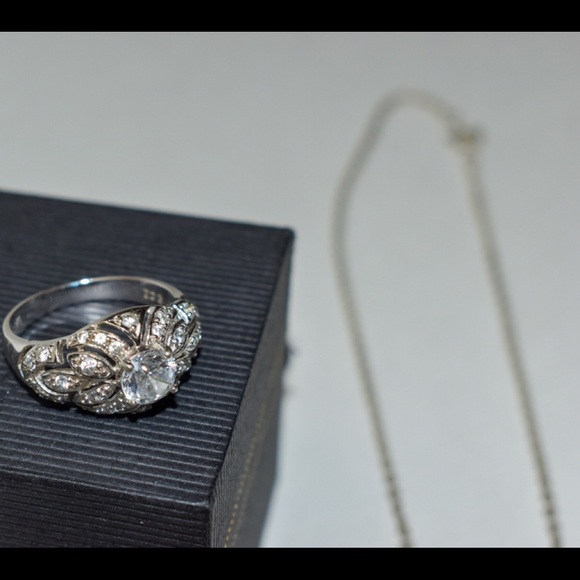 Necklace set - Picture 4 of 5